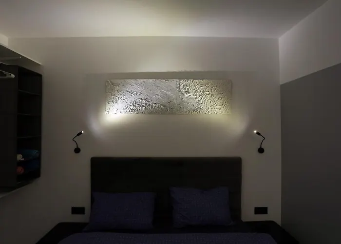 Apartment Center Modern